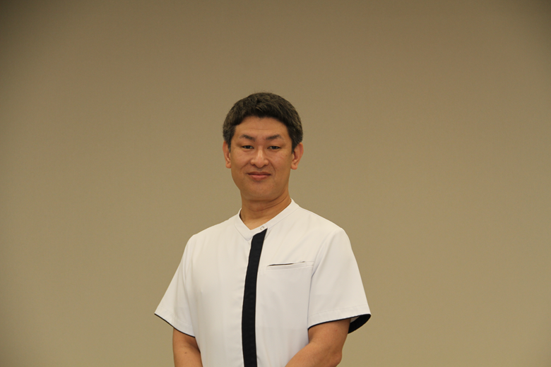 科長 橋本 真輔