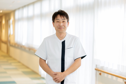 技師長 佐藤 直隆