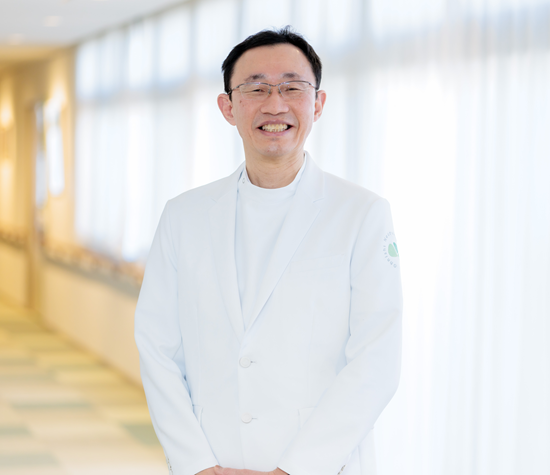 明石駅前クリニック院長　山田圭介